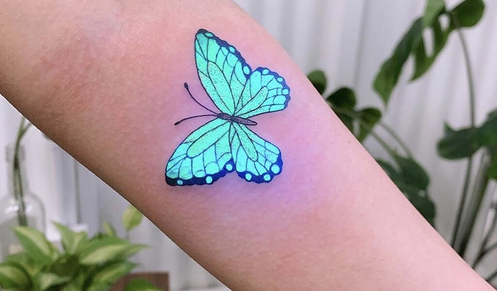  | UV Tattoos: The fluorescent tattoos in black light colours