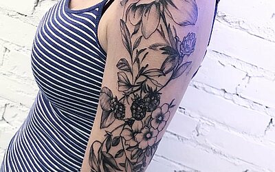 Florales Tattoo Sleeve